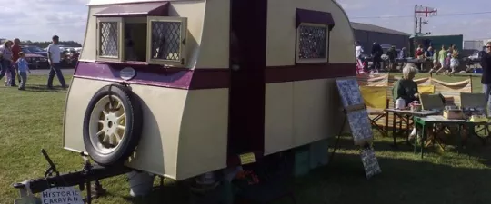 vintage_caravan-geograph